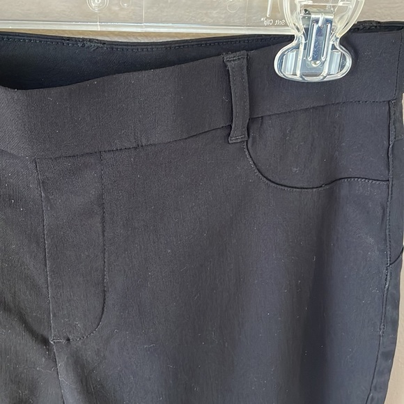 Style & Co black stretch pull on pants with embroidered floral bouquet slim leg - Picture 3 of 13